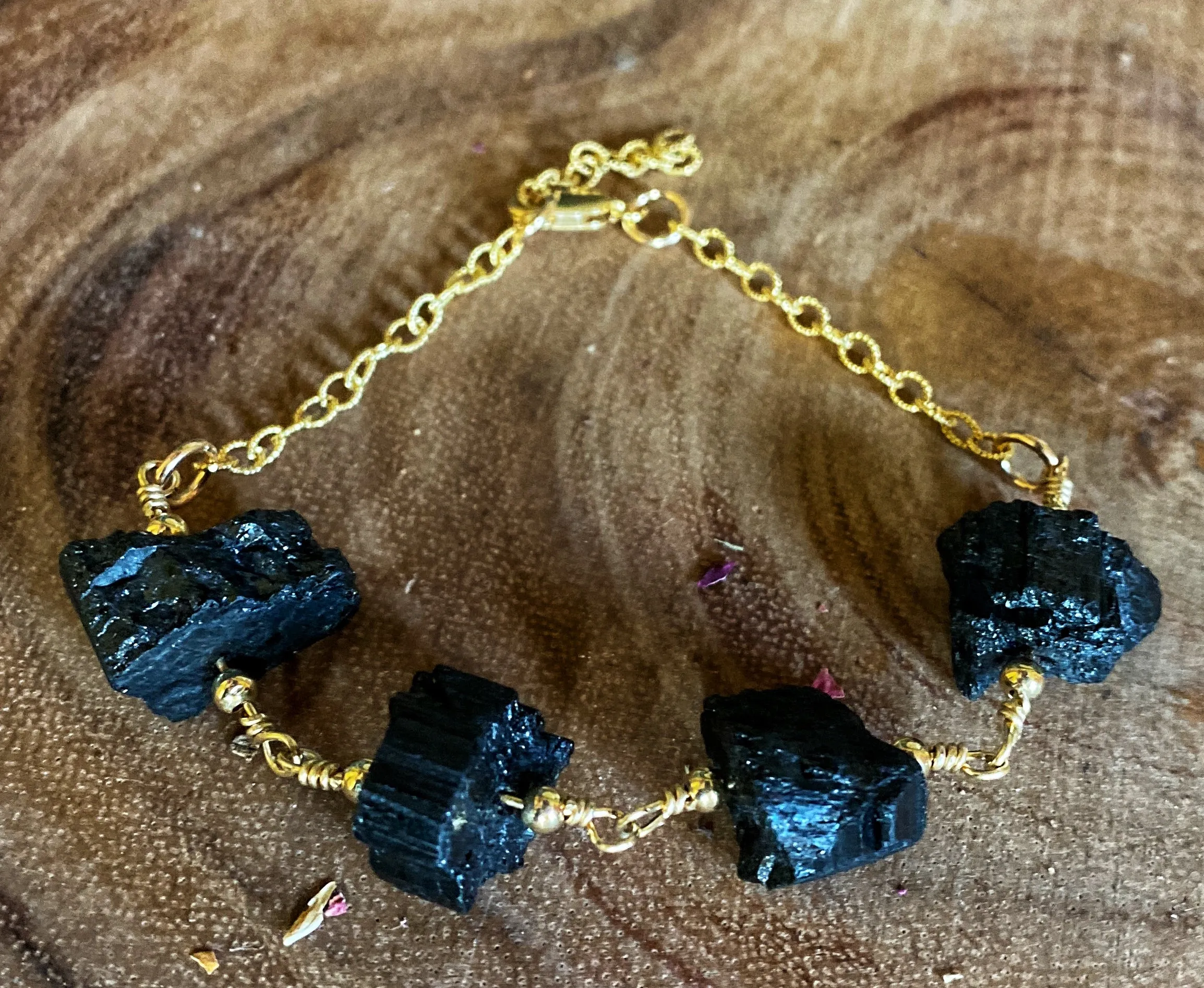 🖤Raw Black tourmaline bracelet 🖤